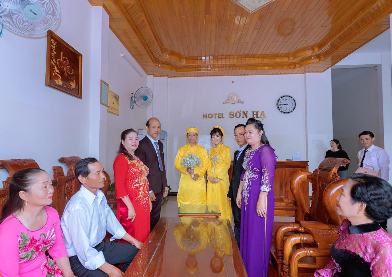 Khach San Son Ha Hotel Tỉnh Kontum Exterior foto