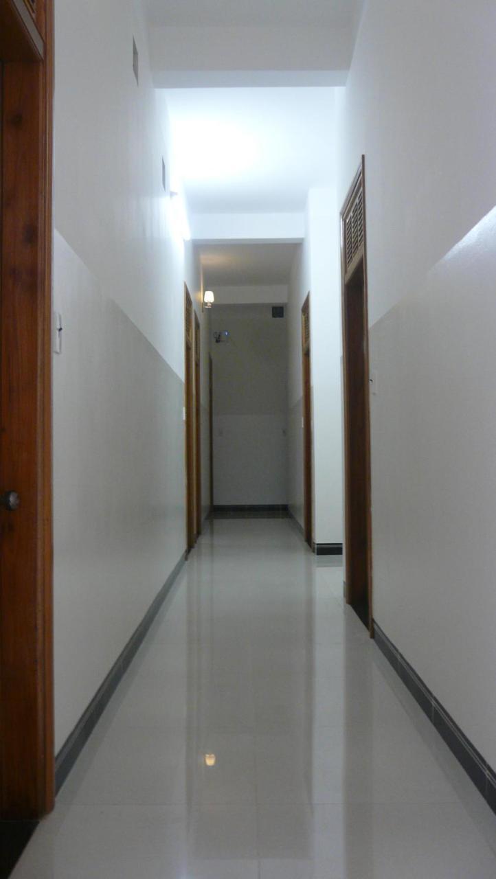 Khach San Son Ha Hotel Tỉnh Kontum Exterior foto